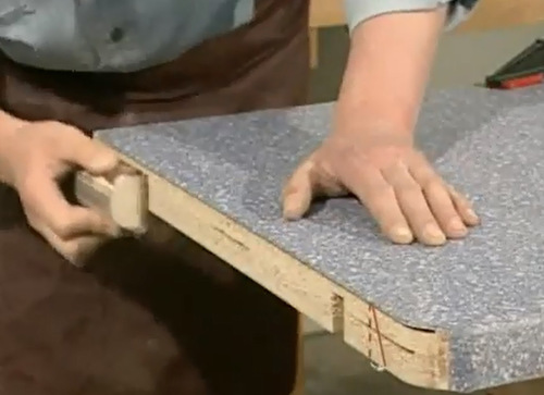 Как изготовить прочную столешницу своими руками